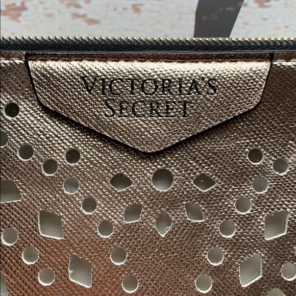 VS Clutch/Makeup Bag Rose Gold - Picture 4 of 7